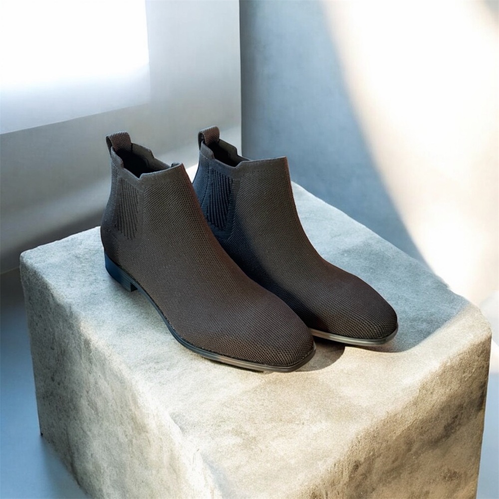 VIVAIA Ryan Pro Square-Toe Water-Repellent Ankle Boots , 9,sz